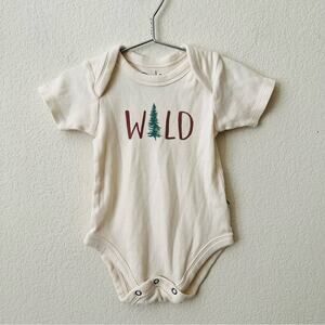 Finn + Emma “Wild” Short Sleeve Onesie Bodysuit ivory cream off-white green tree
